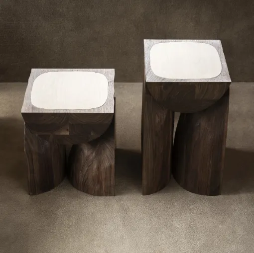 Tavolino Tacchini in legno per il pane