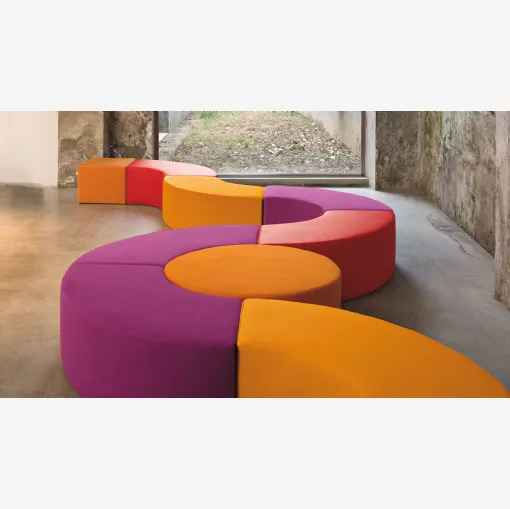 Twils'in Pouf Nes