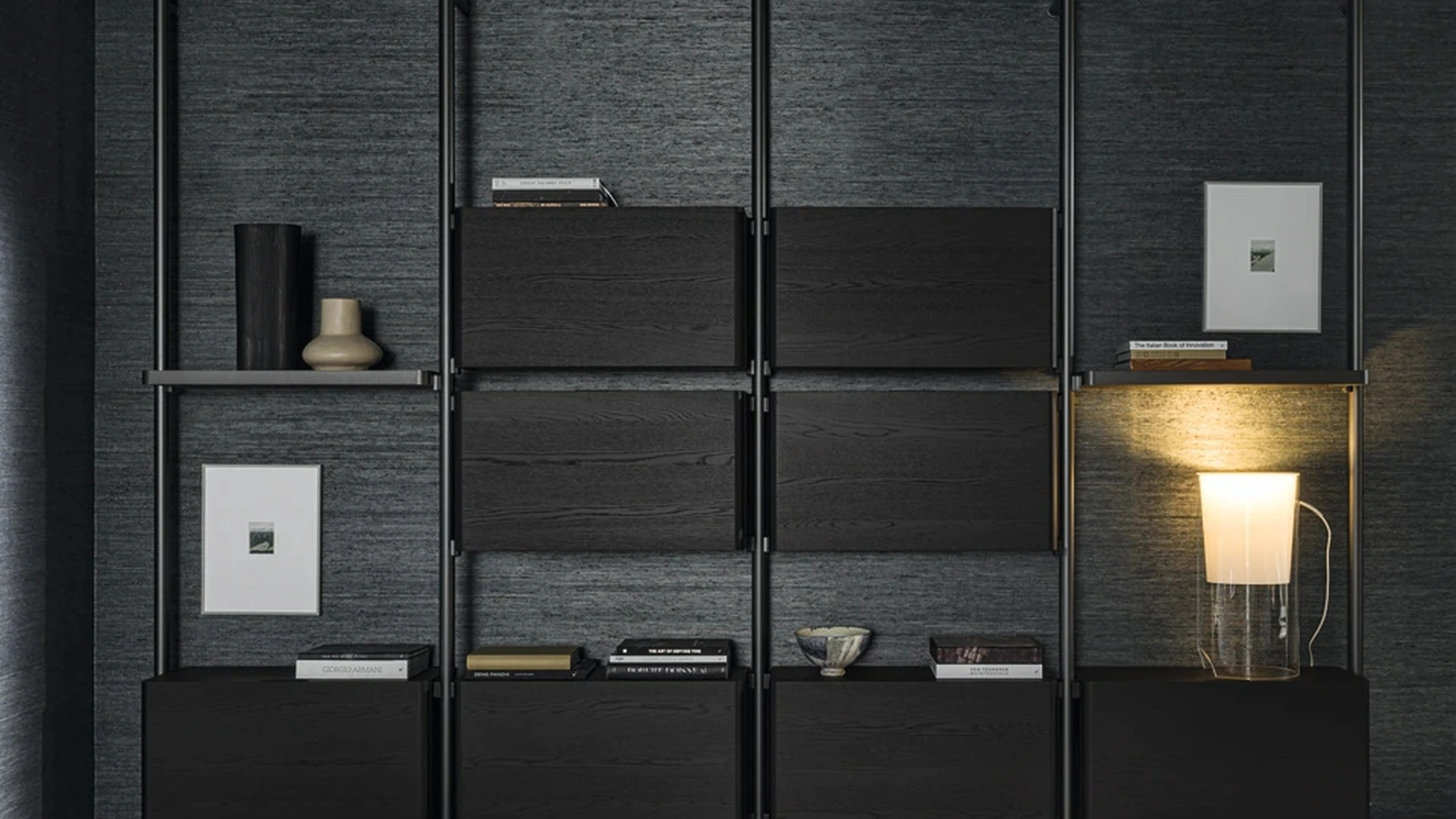 Molteni & C alüminyum ve ahşap Hector kitaplık