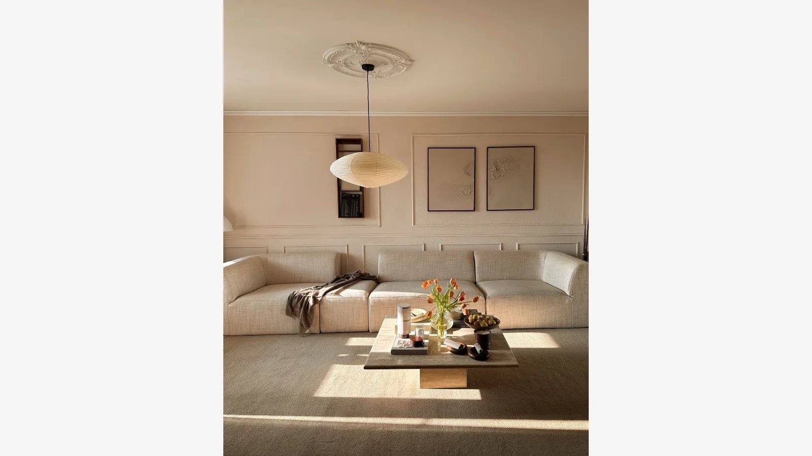 Vitra'nın Akari 21A asılı lambası