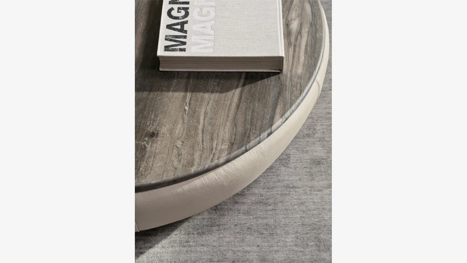 Ditre Italia'nın Marmor Deck Yan Masası