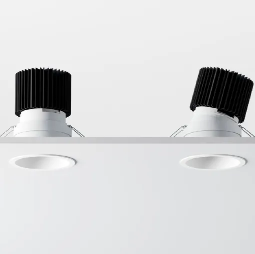 Reggiani'nin Justy gömme lambası