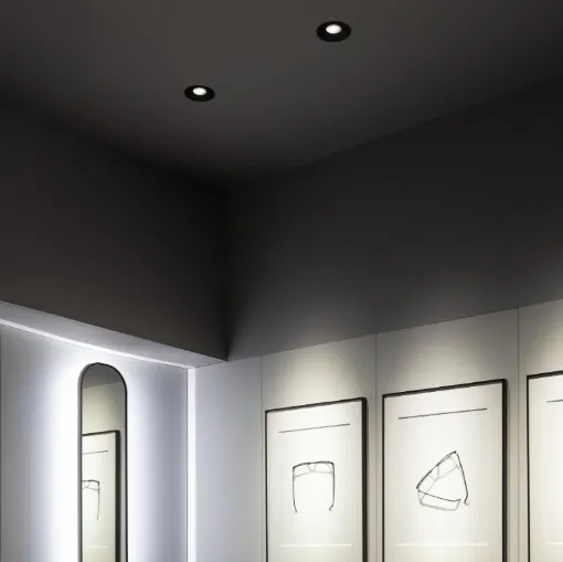 Reggiani markasının Mood Pro Adjustable Round gömme lambası.