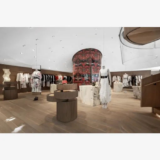 Reggiani'nin Unit Round gömme lambası.