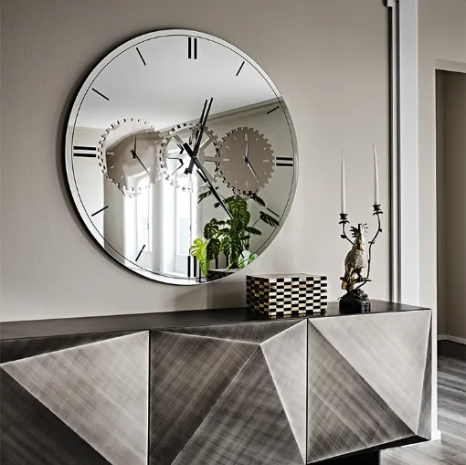 Cattelan Italia markalı Times Saati.