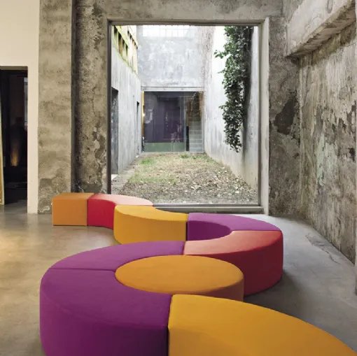 Twils'in Pouf Nes
