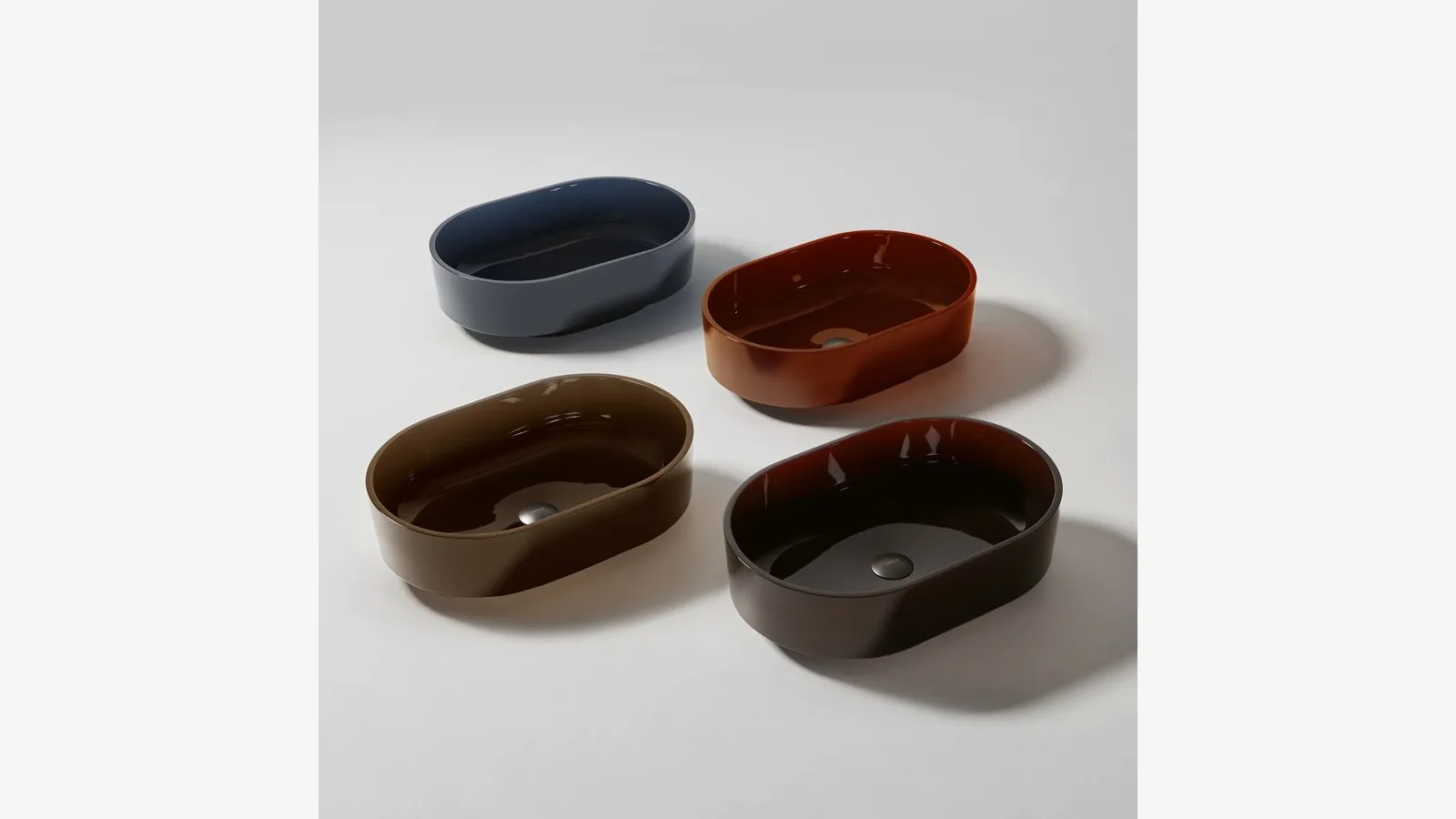 Antoniolupi'nin Borghi60 kristal lavab