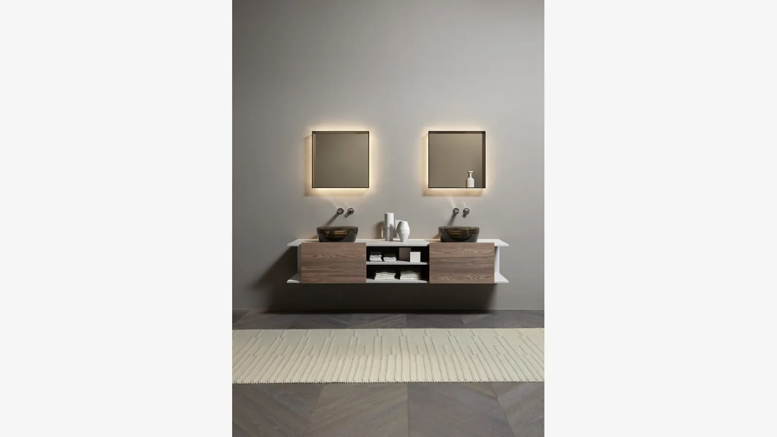 Antoniolupi Rovere asılı Nemesis Banyo Mobilyası.