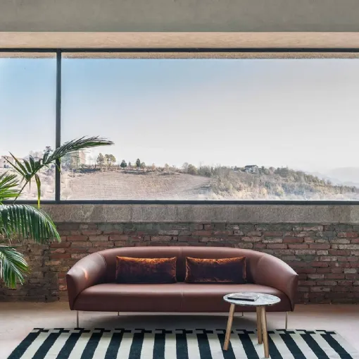 Tacchini'nin Roma deri kanepe