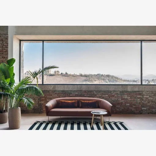 Tacchini'nin Roma deri kanepe