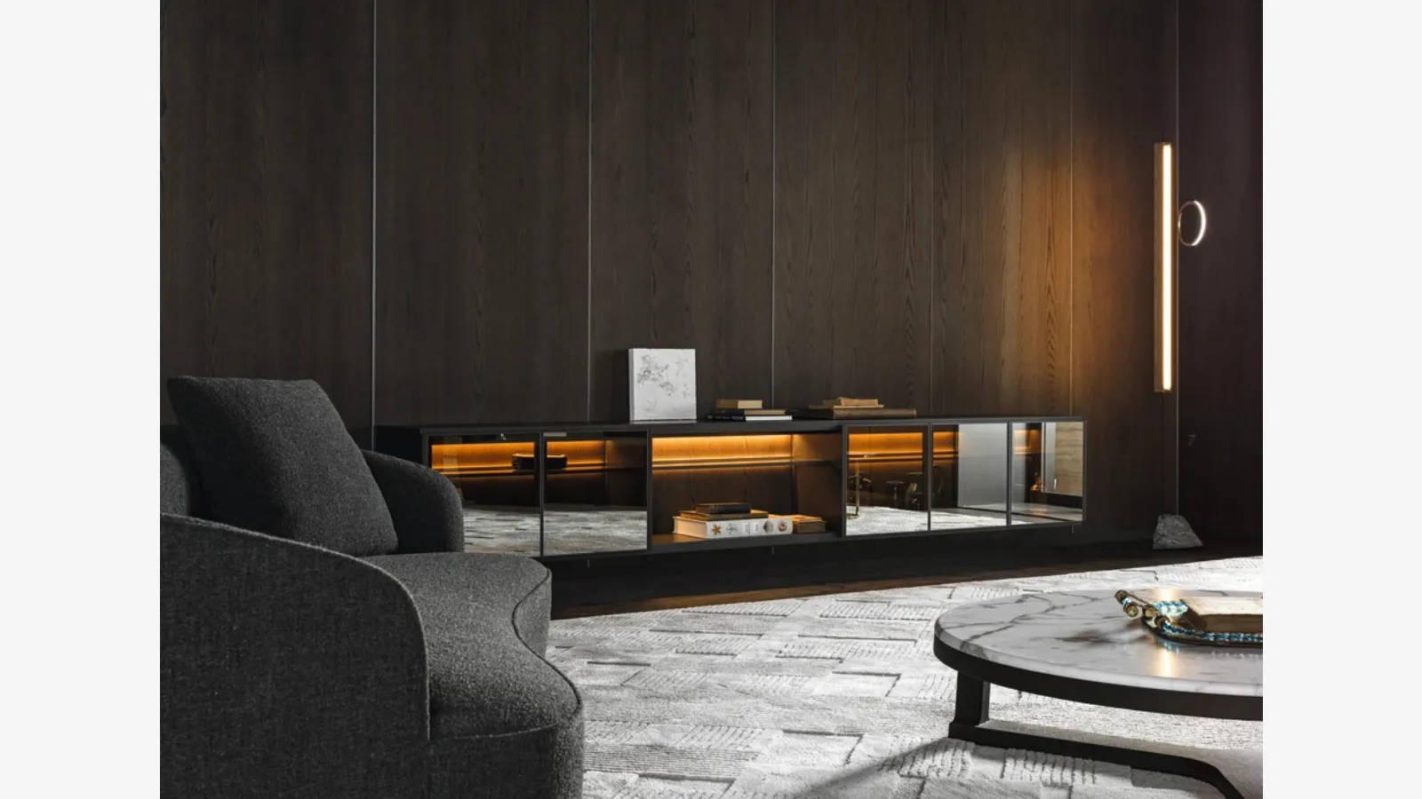 Molteni & C tarafından üretilen aynalı camlı Logos Set 03 askılı ahşap kitaplık