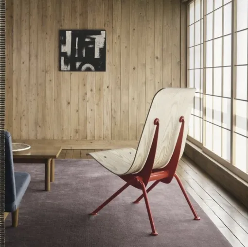 Vitra'nın Antony Limited Edition 2025 ahşap koltukçuğu