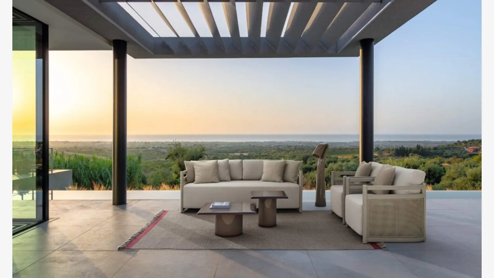 Dış mekan mobilyası Edwin Alu, Talenti markasının döşenmiş kuma