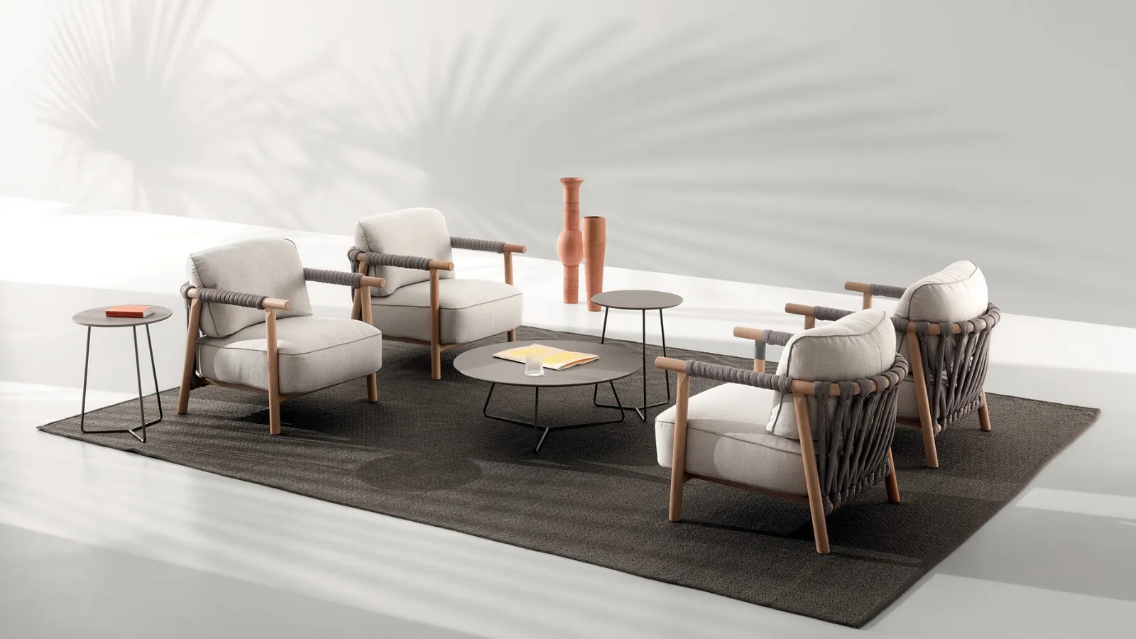 Ditre Italia'nın kumaş ve ahşap malzemeden yapı