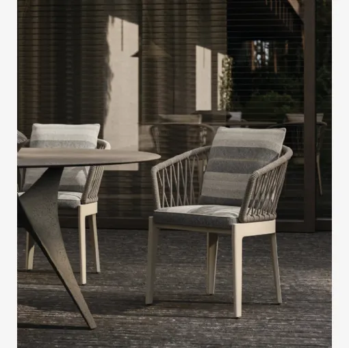 Molteni & C Chelsea Sandalyesi