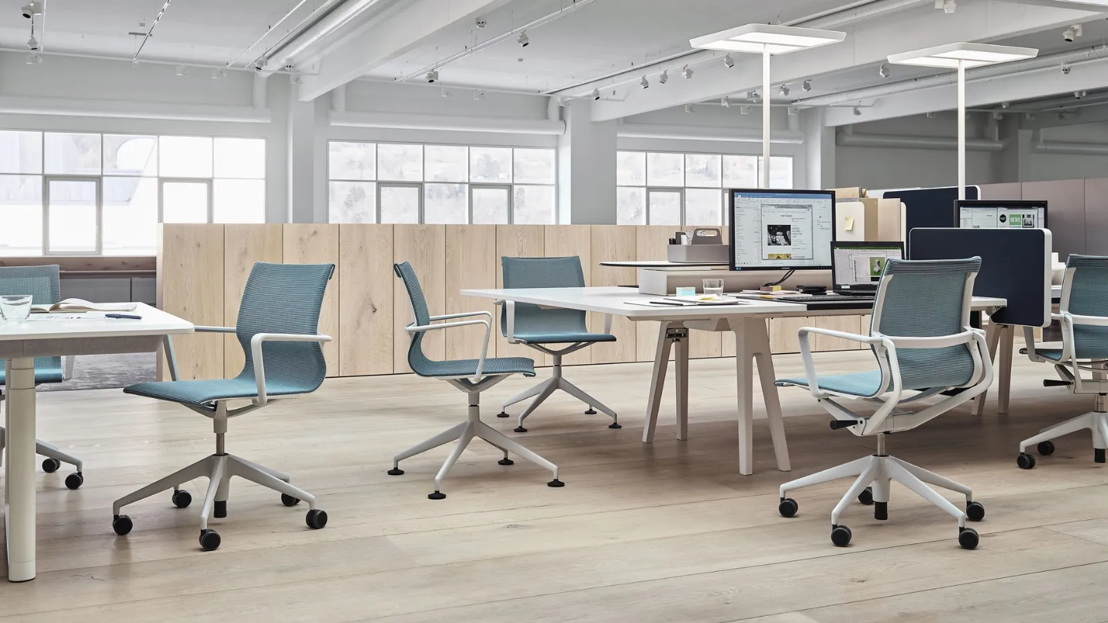 Vitra tarafından tasarlanan Physix Studio Operatif Oturma