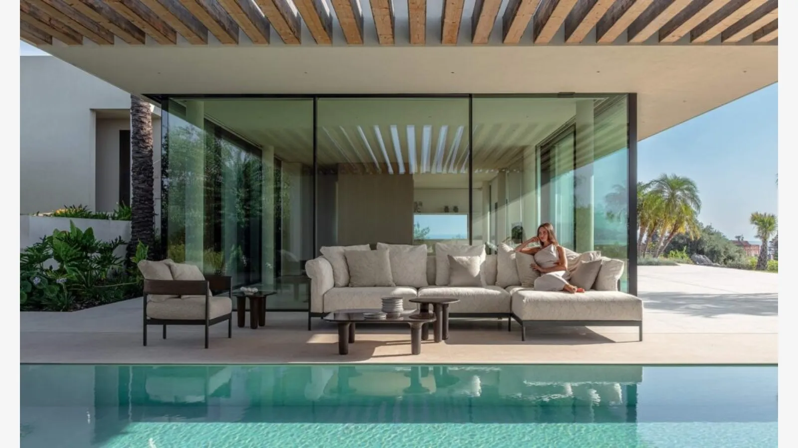 Flow dış mekan mobilyaları Talenti