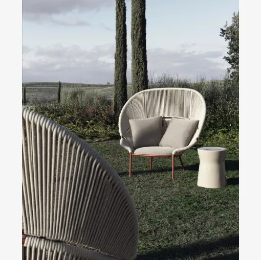 Molteni & C'nin Petalo k