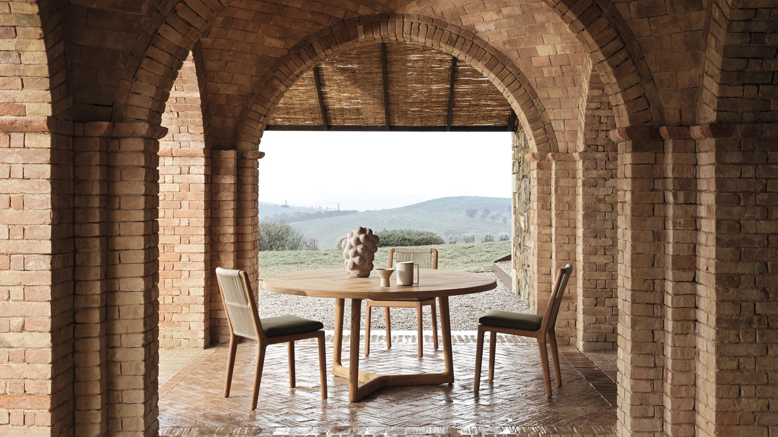 Molteni & C ahşap Cobea sandalye