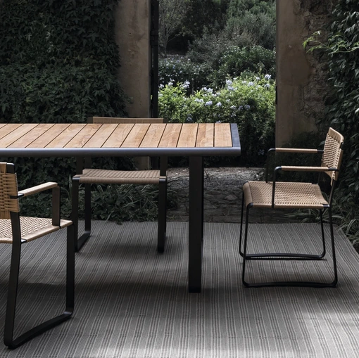 Molteni & C'nin polipropilen halatından yapılmış Green Point Sandalyesi